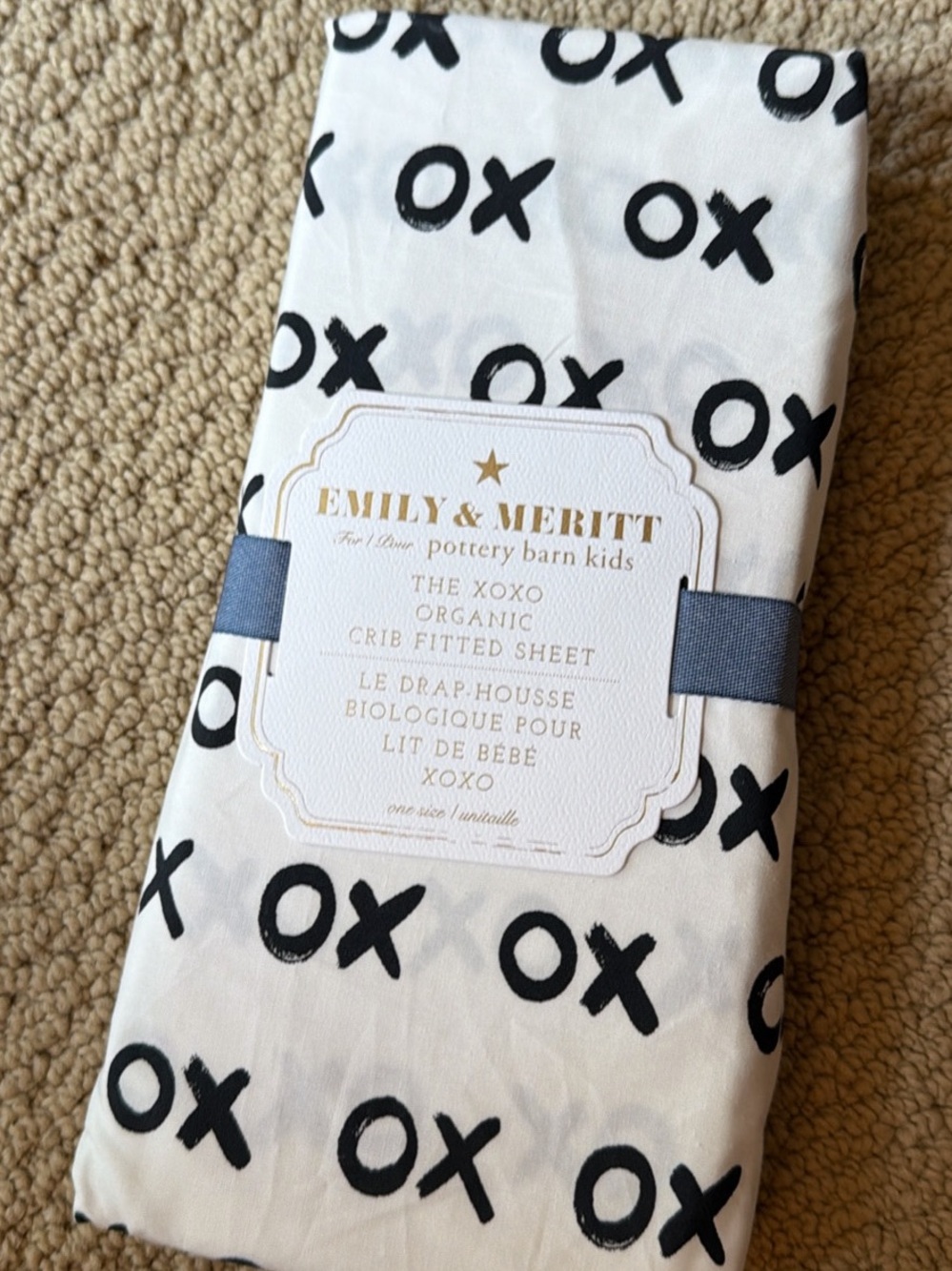 POTTERY BARN - Emily & Merritt - Organic Crib Fitted Sheet - Black on White